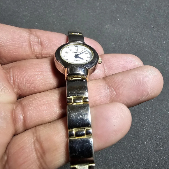 Carriage Ladies Quartz Fashion Watch Silver / Gold Tone Working shows signs of w - Picture 2 of 9